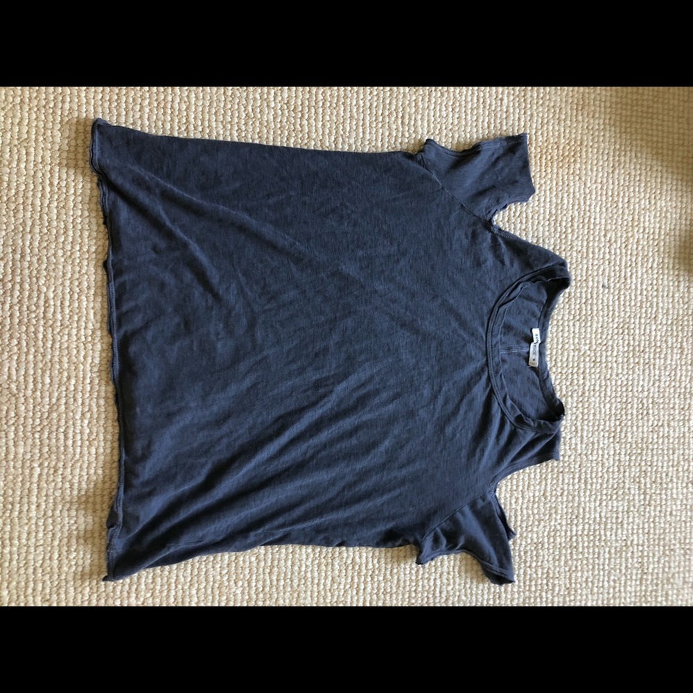 Off the shoulder gray T-shirt